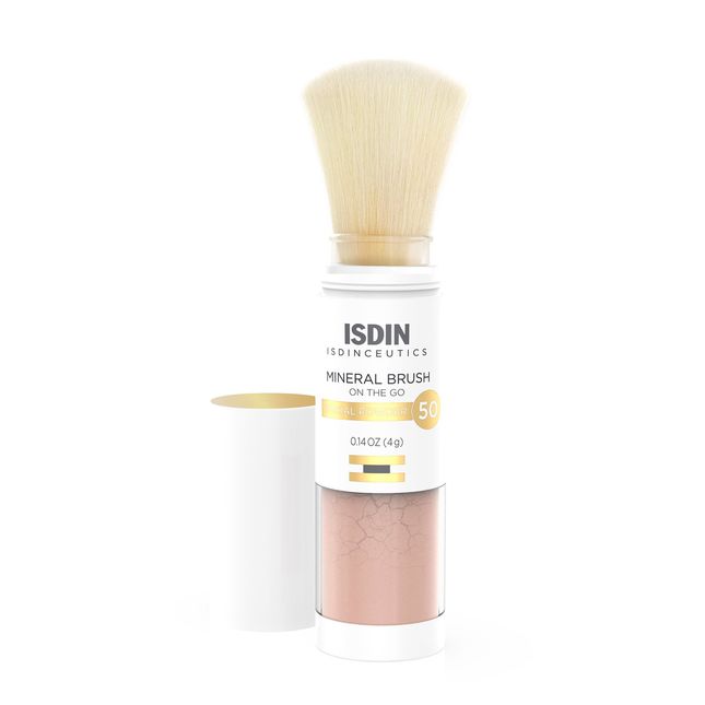 01 us isdinceutics mineralbrush 1