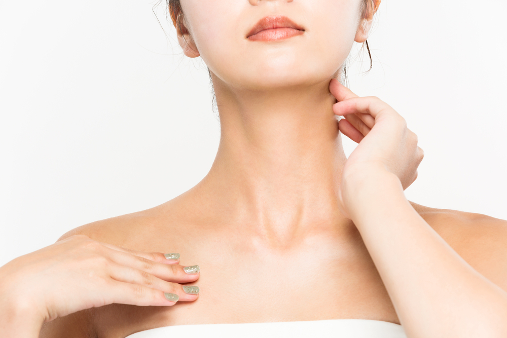 Image of woman's chest and neck area after décolleté rejuvenation treatment